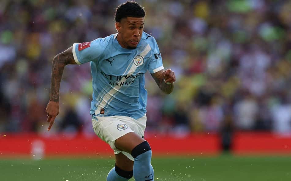 Tottenham faz oferta astronômica por brasileiro do Manchester City