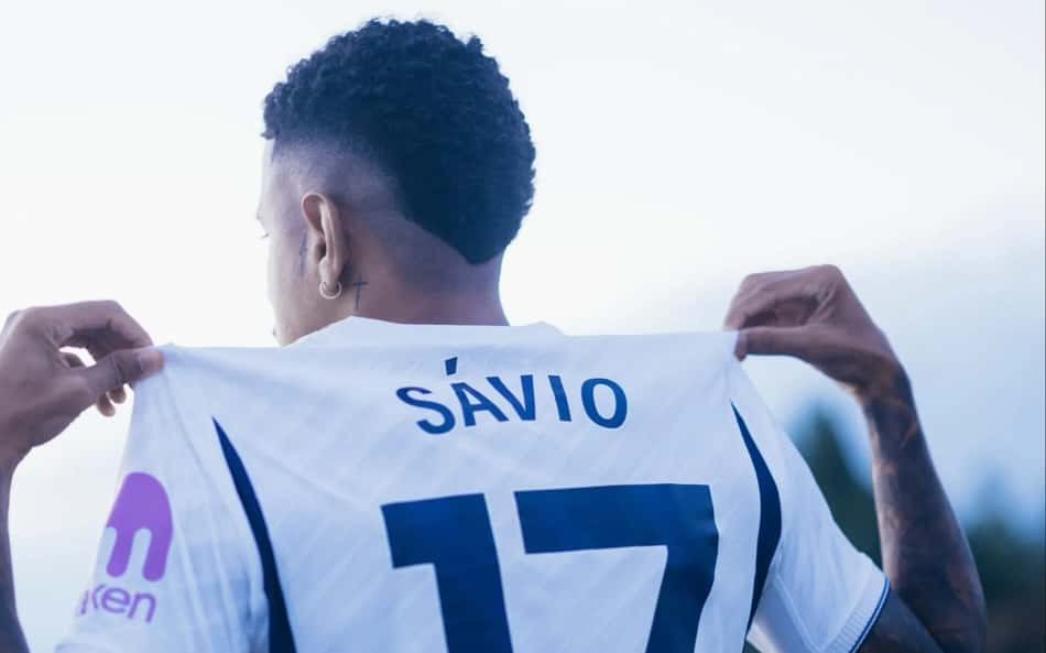 Savinho deixa apelido de lado e retoma nome verdadeiro no Tottenham
