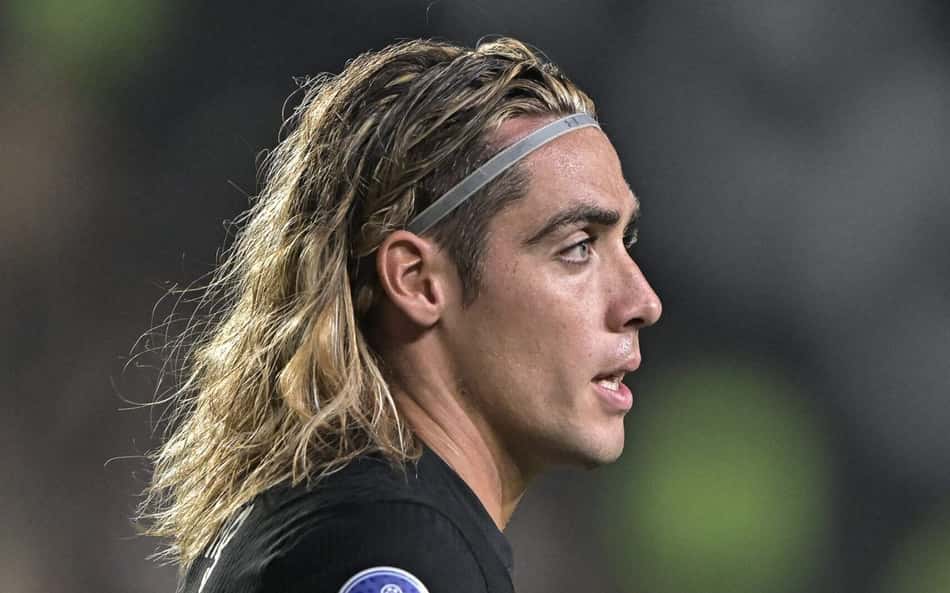 Spinelli, atacante do Vasco da Gama contra o Olimpia, pela Sul-Americana