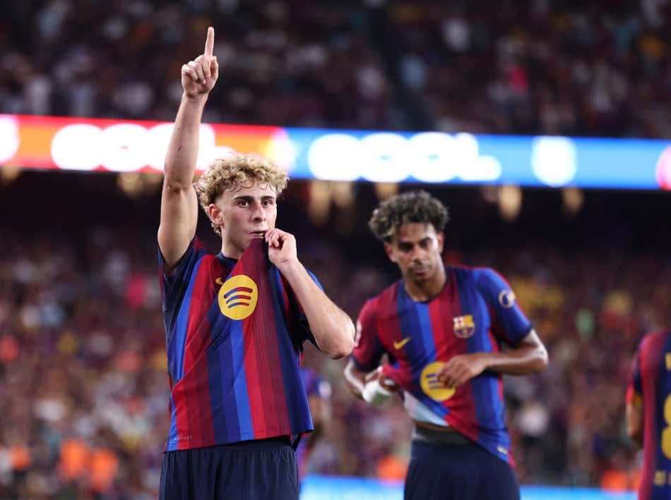 Canal transmitirá os confrontos de LaLiga de maneira gratuíta no YouTube (Foto: Josep LAGO / AFP)