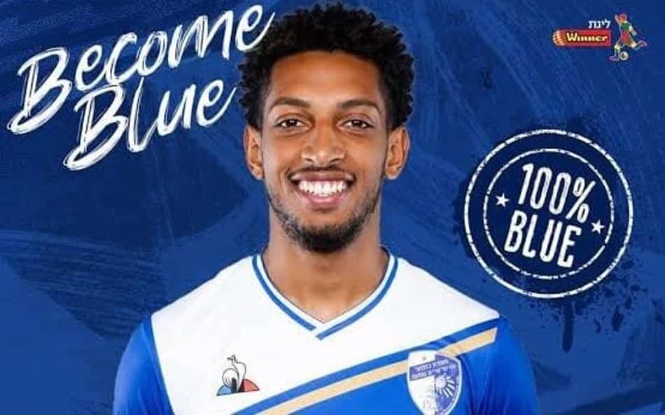 Talles Costa em anúncio como novo jogador do Kiryat Shmona, de Israel