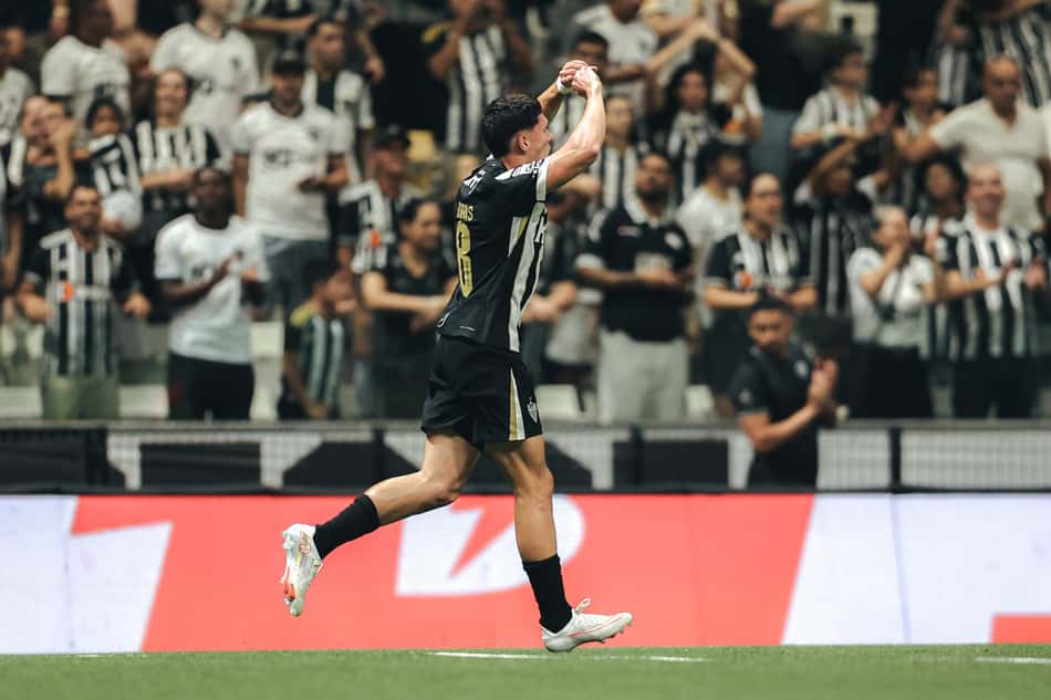 Thiago Borbas gol x Vitoria (Foto: Pedro Souza / Atlético)