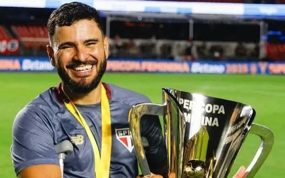 Thiago Viana no comando do São Paulo