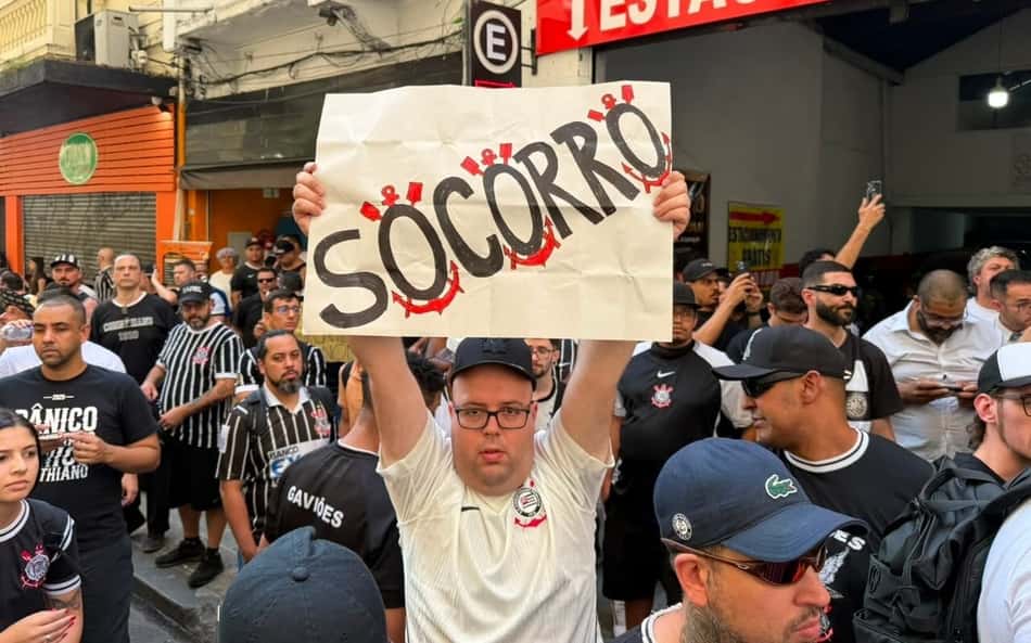 Torcidas do Corinthians se unem por intervenção judicial