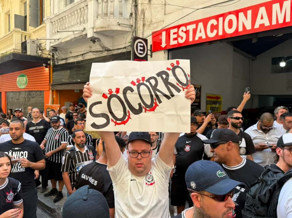 Torcidas do Corinthians se unem por intervenção judicial