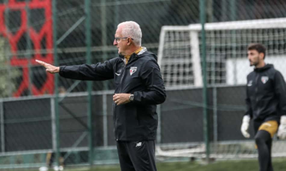 São Paulo treinando