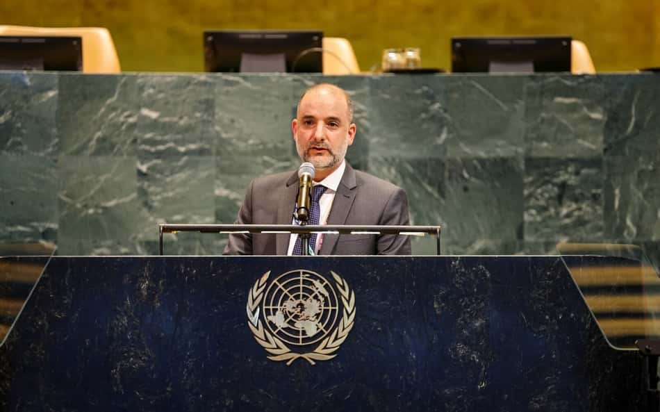Advogado Pedro Trengrouse discursa na ONU
