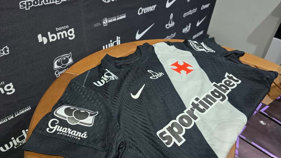 Camisa do Vasco com o novo patrocínio do Guaraná