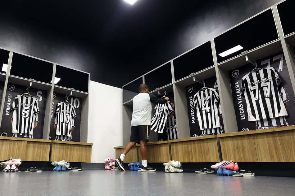Vestiário do Botafogo para o duelo com o Athletico-PR
