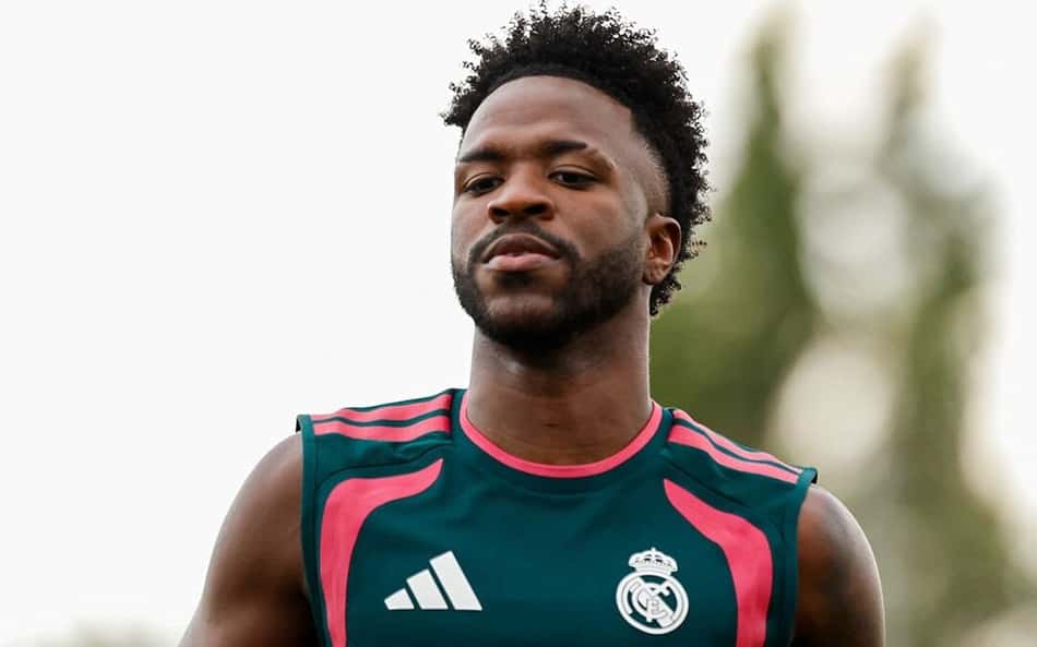 Na mira do Arsenal, Vini Jr volta aos treinos com Real Madrid