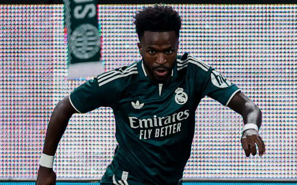 Vini Jr em ação pelo Real Madrid no amistoso contra o Ferencváros