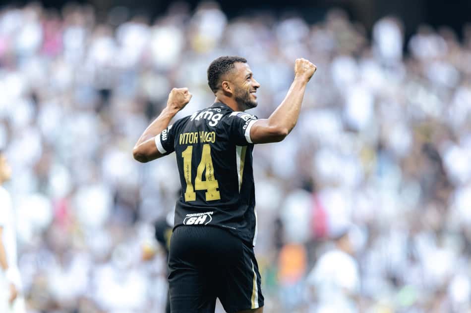 Vitor Hugo celebra o gol marcado pelo Atlético contra o Grêmio (Foto: Pedro Souza / Atlético)