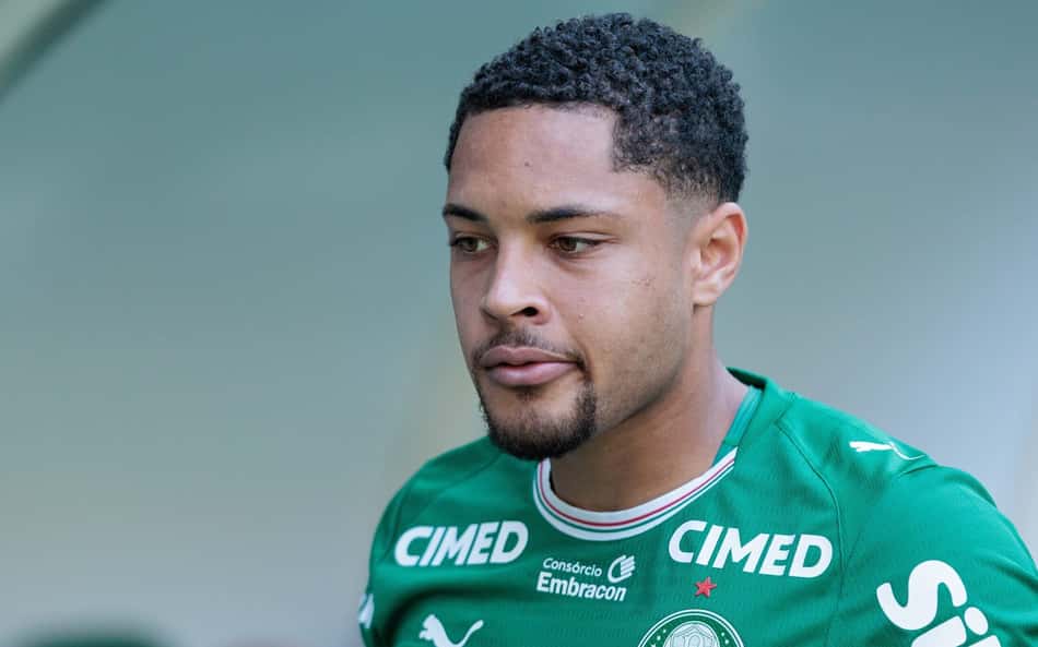 Vitor Roque em ação pelo Palmeiras