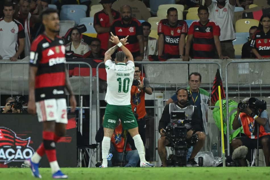 Vitória do Palmeiras sobre o Flamengo no primeiro turno do Brasileirão