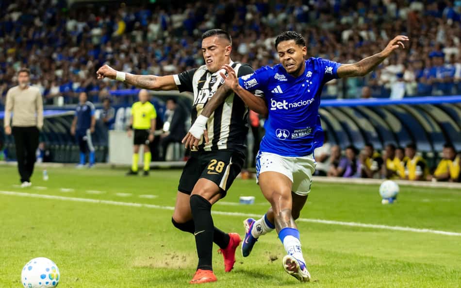 Vidente aponta provável vencedor de Atlético x Cruzeiro na Copa do Brasil