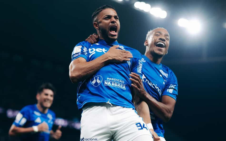 ANÁLISE: Artur Jorge gere elenco e leva Cruzeiro com energia e confiança para decisão contra o Flamengo