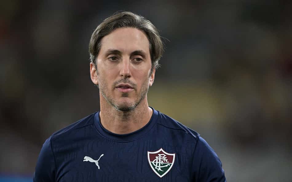 Zubeldía em Fluminense x Vasco pela Copa do Brasil