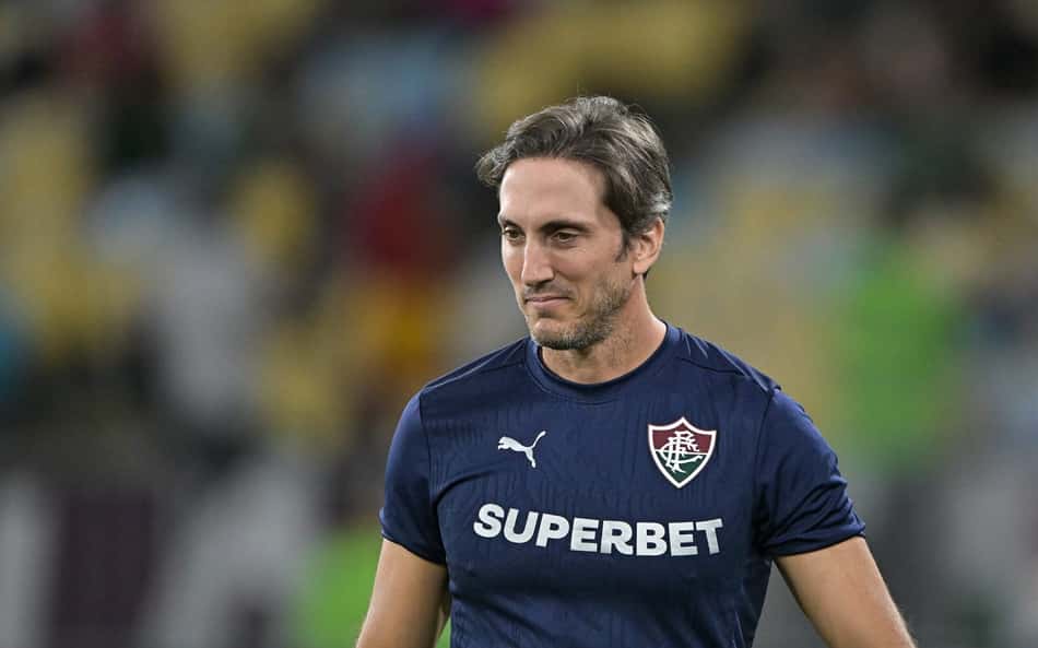 Zubeldía vive momento conturbado no Fluminense
