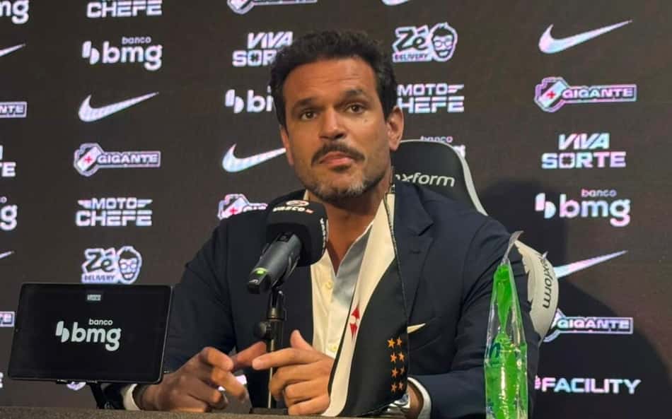 Admar Lopes em apresentação no Vasco da Gama