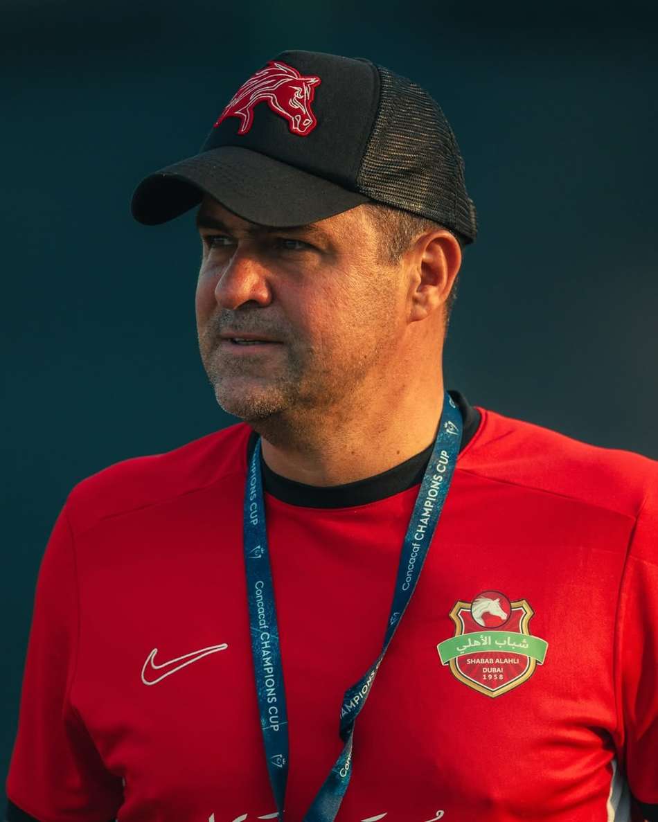 André Jardine é o novo treinador do Shabab Al Ahli