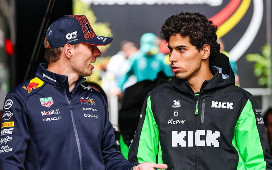 Gabriel Bortoleto e Max Verstappen na F1 (Foto: Getty Images/ AFP)