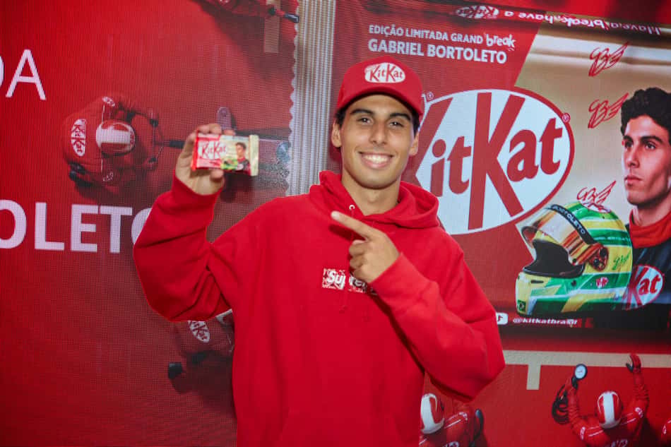 Gabriel Bortoleto participou de evento de lançamento de produto da patrocinadora