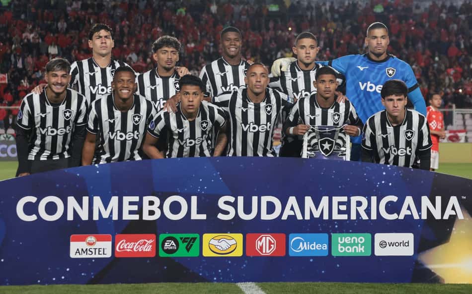 O Botafogo foi goleado por 6 a 1 pelo Cieniano pela Copa Sul-Americana