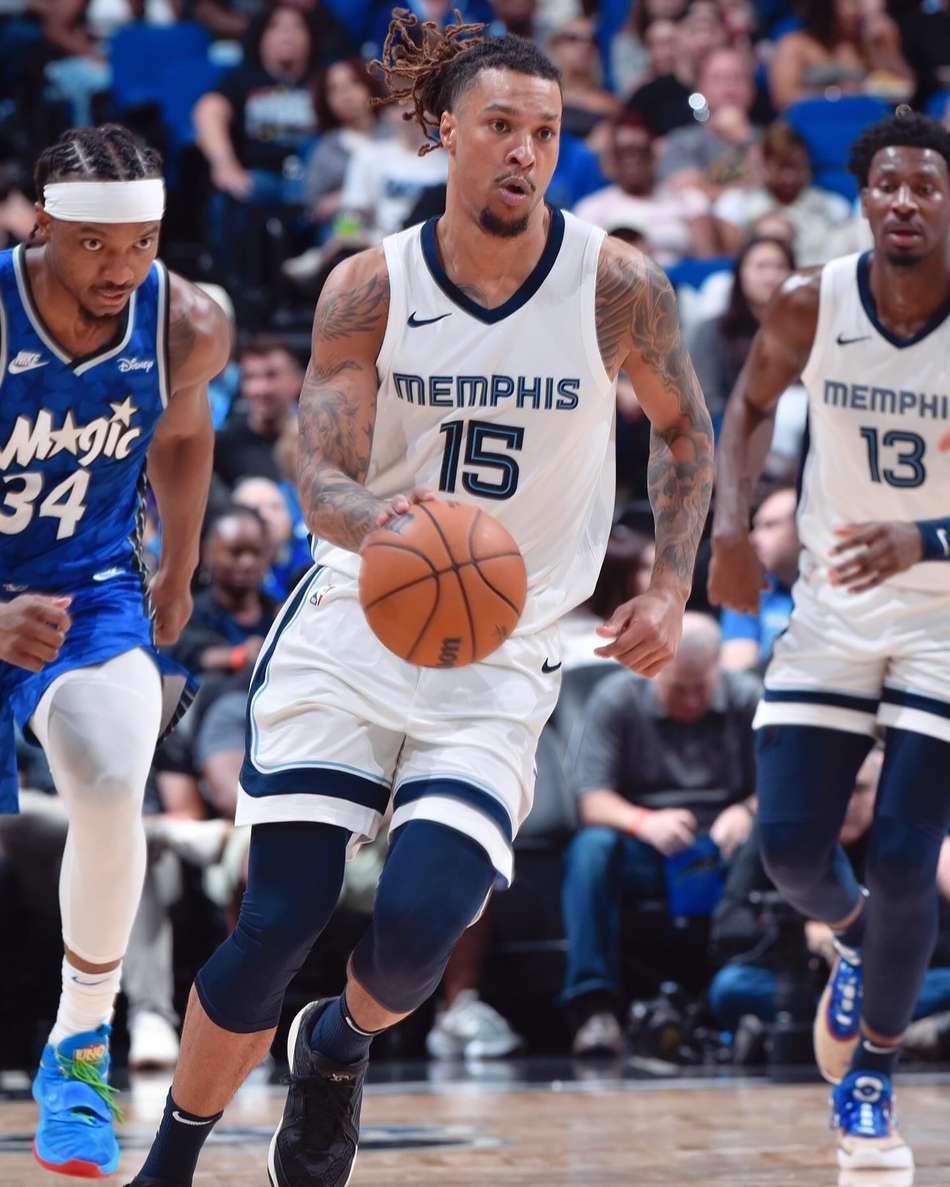 Brandon Clarke durante partida pelo Memhpis Grizzlies na NBA