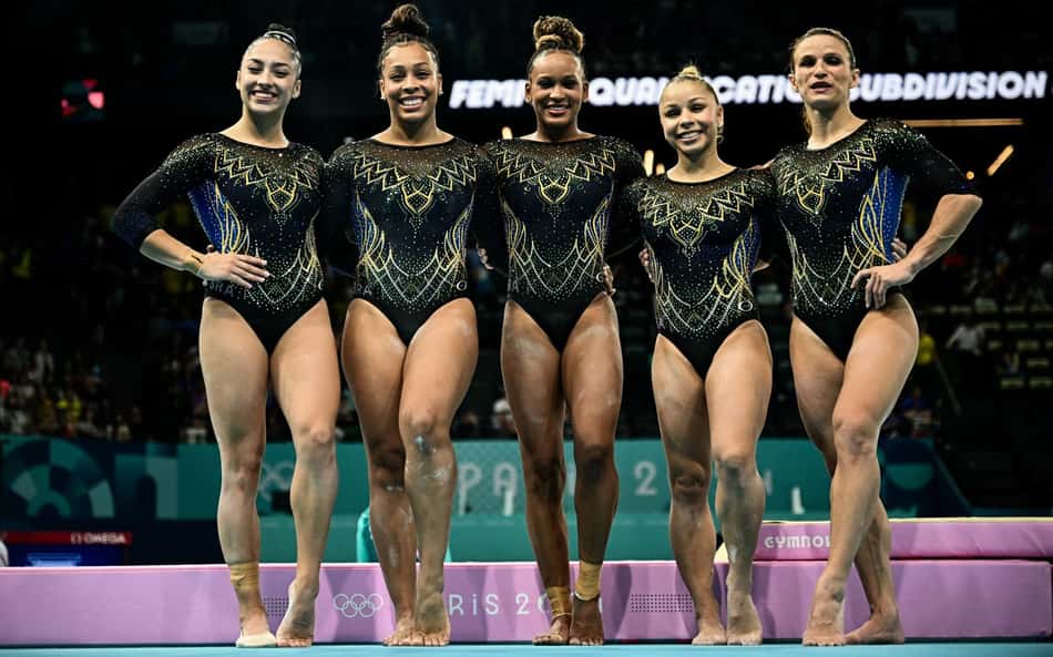 Júlia Soares, Lorrane Oliveira, Rebeca Andradem Flávia Saraiva e Jade Barbosa, medalhista de bronze por equipes da ginástica artística nos Jogos de Paris 2024