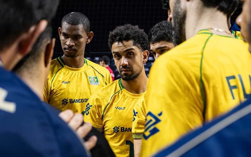 Brasil perde para Itália antes do Pré-Olímpico de vôlei