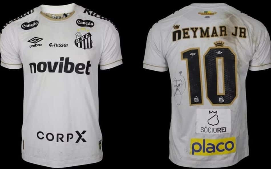 Camisa usada por Neymar em jogo do Santos é leiloada por R$ 102 mil