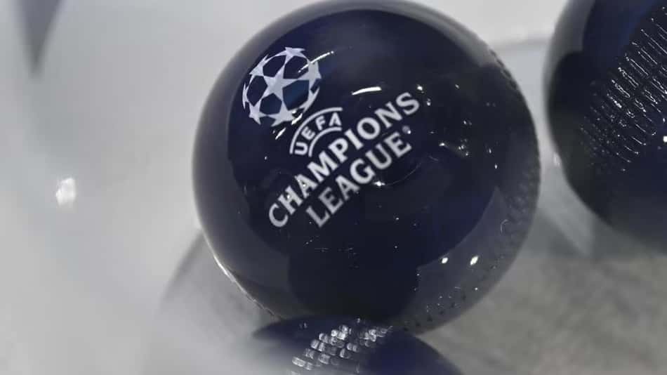 Champions League está na fase de playoffs