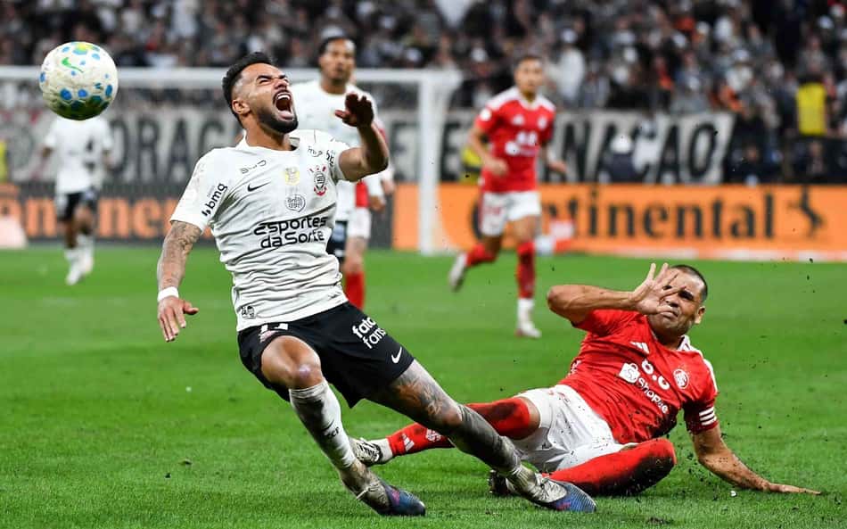 Tironi no Lance!: Corinthians eliminado preocupa dentro e fora de campo