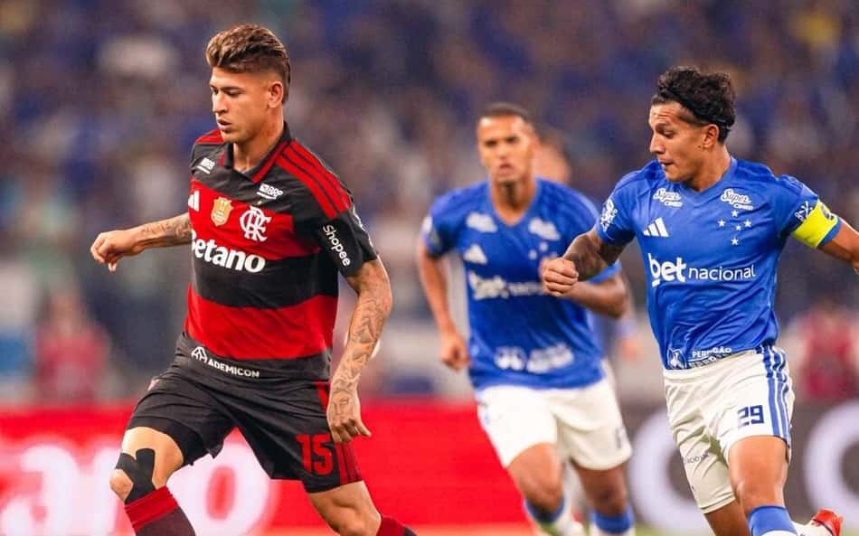 Carrascal em partida do Flamengo contra o Cruzeiro
