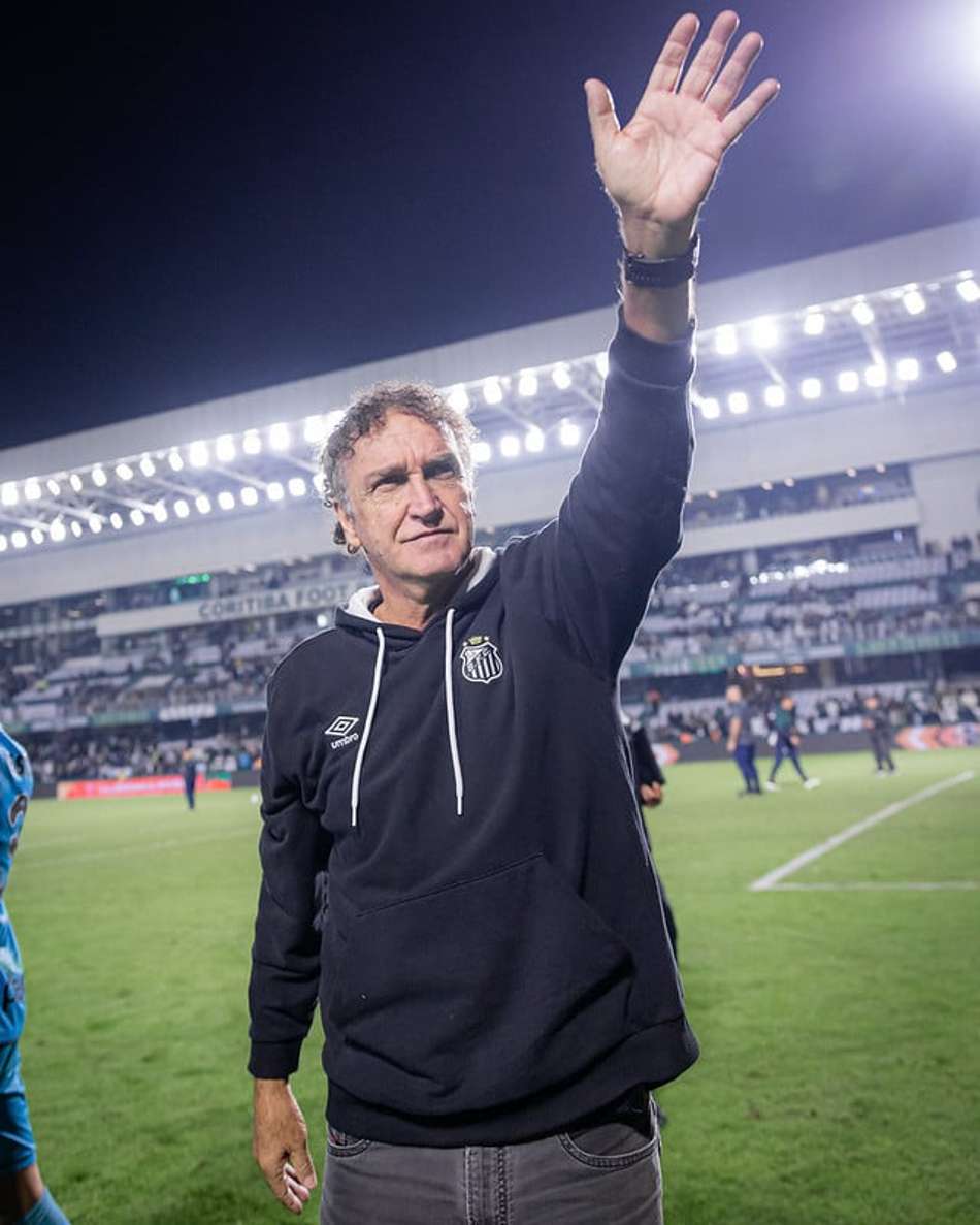 Cuca em duelo do Santos contra o Coritiba pela Copa do Brasil. (Foto: Raul Baretta/ Santos FC)
