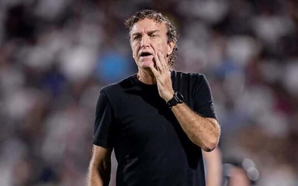 Cuca em duelo do Santos pela Copa Sul-Americana. (Foto: Raul Baretta/ Santos FC)