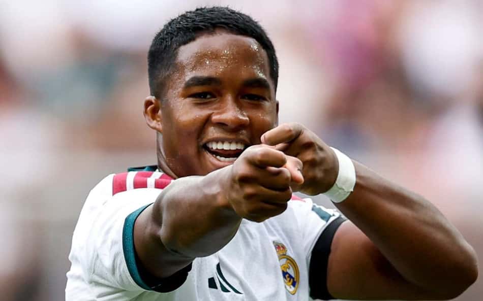 Endrick desperta interesse da Roma, que aguarda posição do Real Madrid