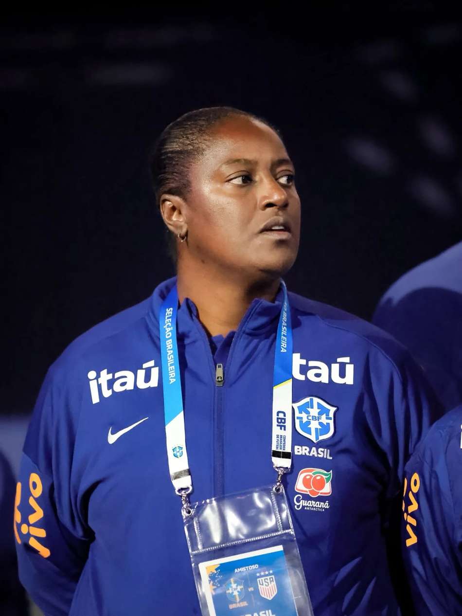 Fabi Guedes foi auxiliar da Seleção Feminina nos amistosos contra os Estados Unidos, em junho deste ano