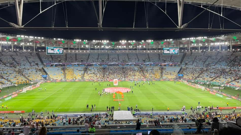 Maracanã recebe Fluminense x Vasco pela Copa do Brasil