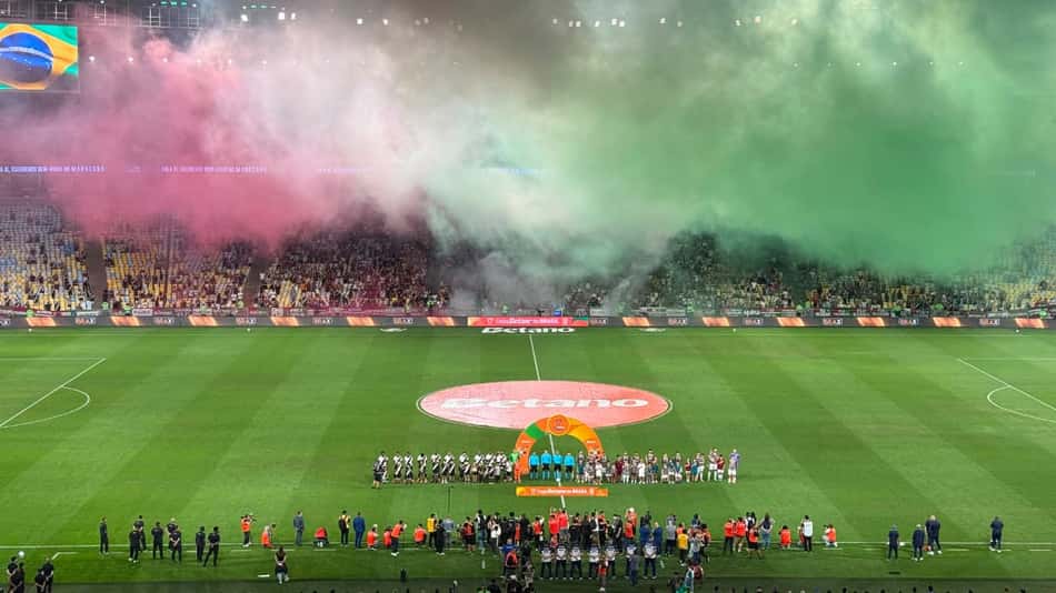 Maracanã recebeu Fluminense x Vasco pela Copa do Brasil