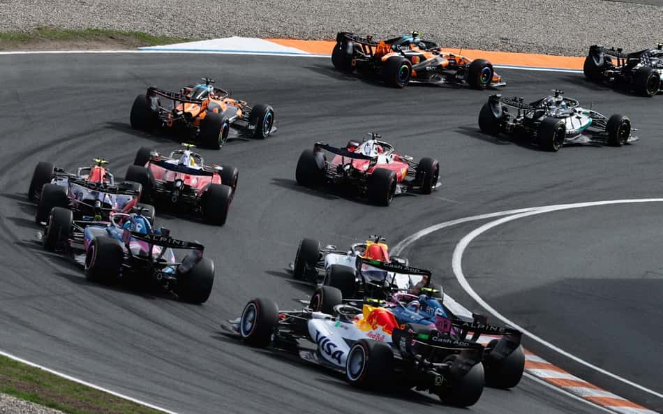 Kimi Antonelli, da Mercedes, lidera provisoriamente o Grande Prêmio da Holanda de Fórmula 1 2026