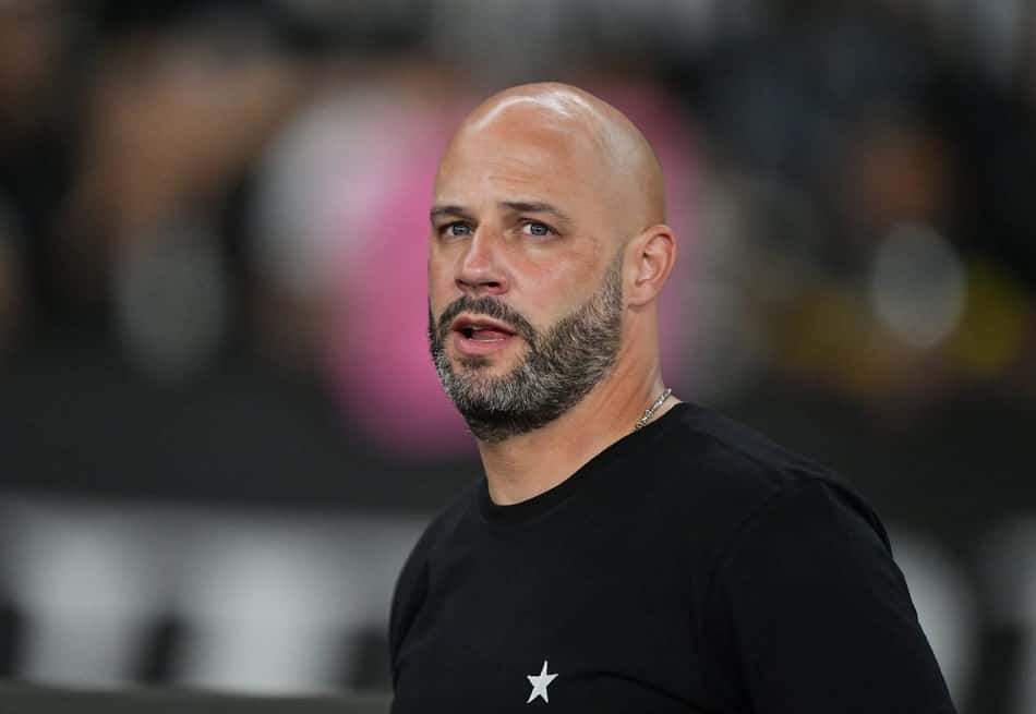 Franclim Carvalho em Botafogo x Vitória