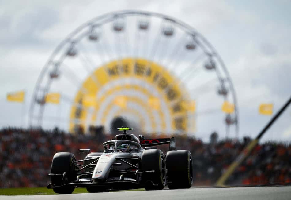 Gabriel Bortoleto em ação no GP da Holanda pela F1 2026