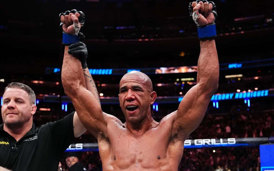 Gregory "Robocop" Rodrigues conquista vitória no UFC 322 (Foto: Reprodução/Instagram/UFC Brasil)