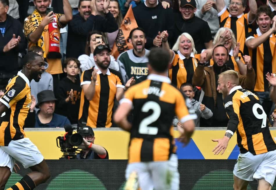 FBL-ENG-PR-HULL-MAN UTD
