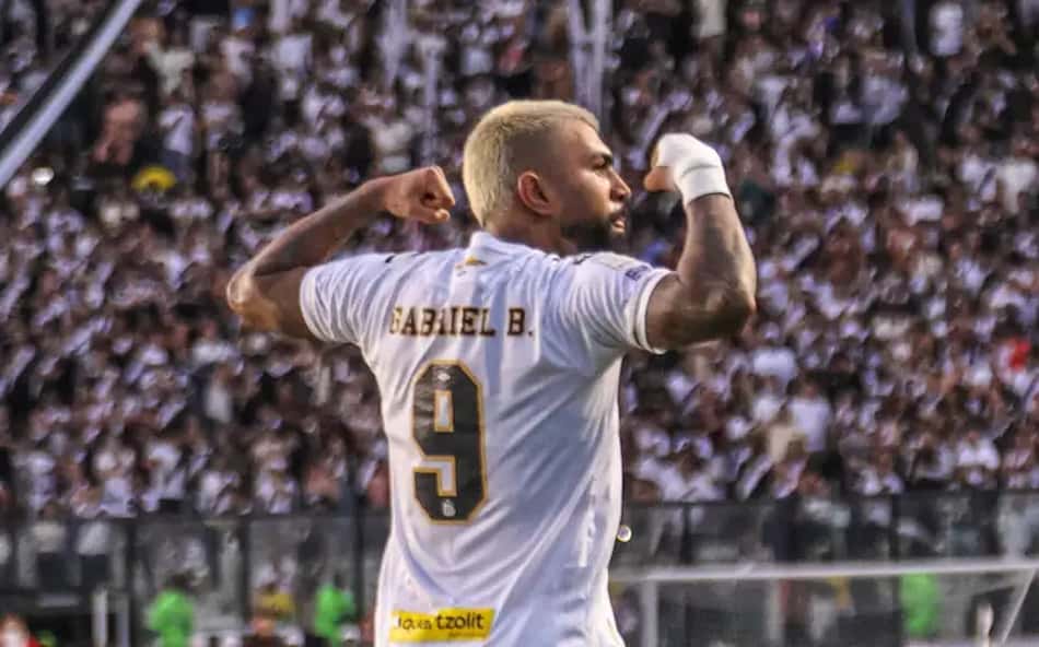 Gabriel Barbosa comemorando gol em Vasco e Santos pelo Campeonato Brasileiro