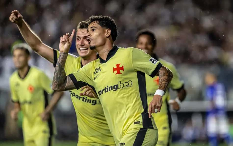 O Vasco venceu o Cruzeiro por 3 a 1 pelo Brasileirão
