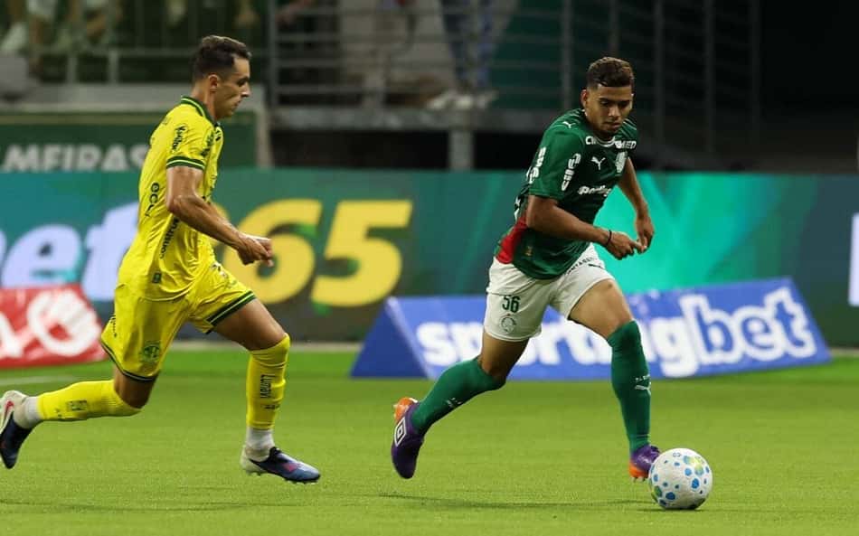 Arthur lateral Palmeiras