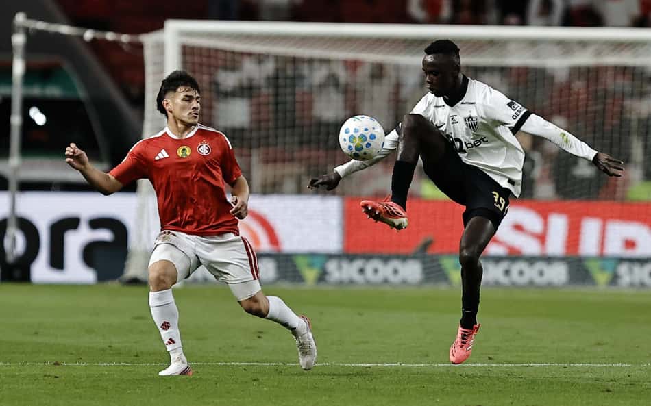 Internacional e Atlético empatam sem gols no Beira-Rio pelo Brasileirão