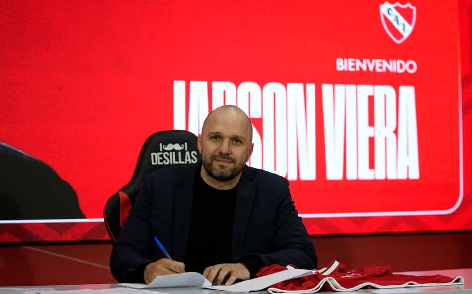 Jadson Viera assina como novo técnico do Independiente, da Argentina